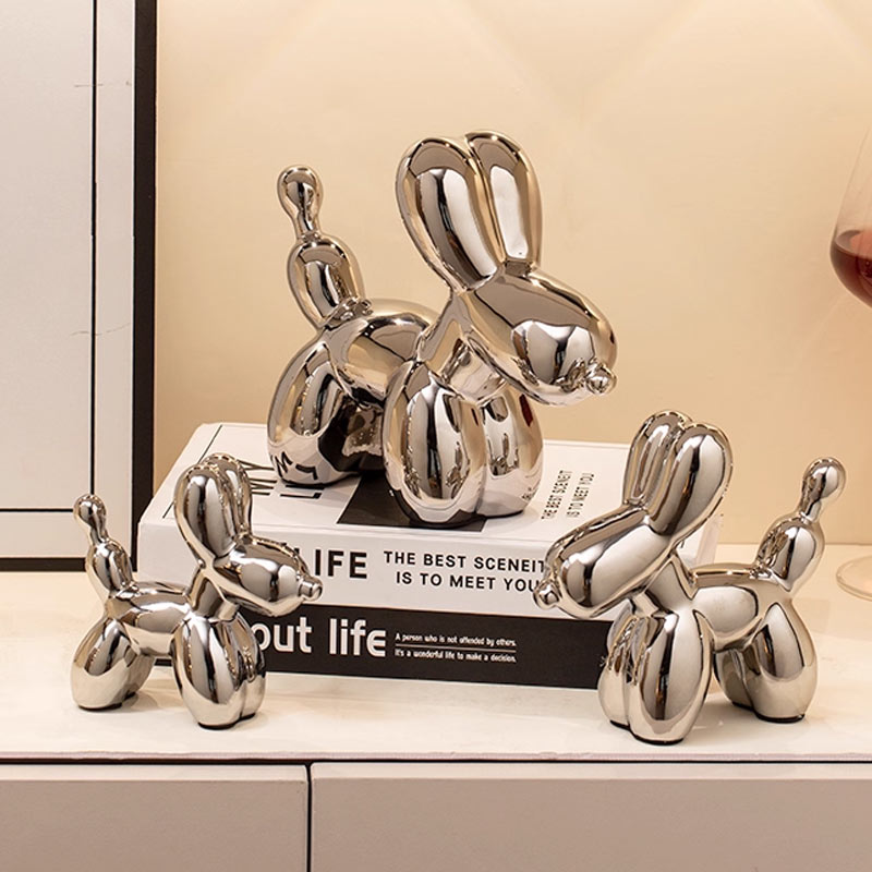 Luxury Lifestyle Items - ประติมากรรมเซรามิคสีเงินบอลลูนสุนัขตกแต่งรูปปั้นหัตถกรรมตุ๊กตาห้องนอนเดสก์ท็อปตกแต่งบ้านหรูหราอุปกรณ์เสริม