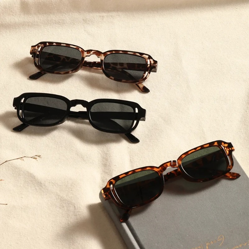แว่นกันแดดทรงสี่เหลี่ยมหรูหราส - Luxury Lifestyle Men บทวิจารณ์และราคา