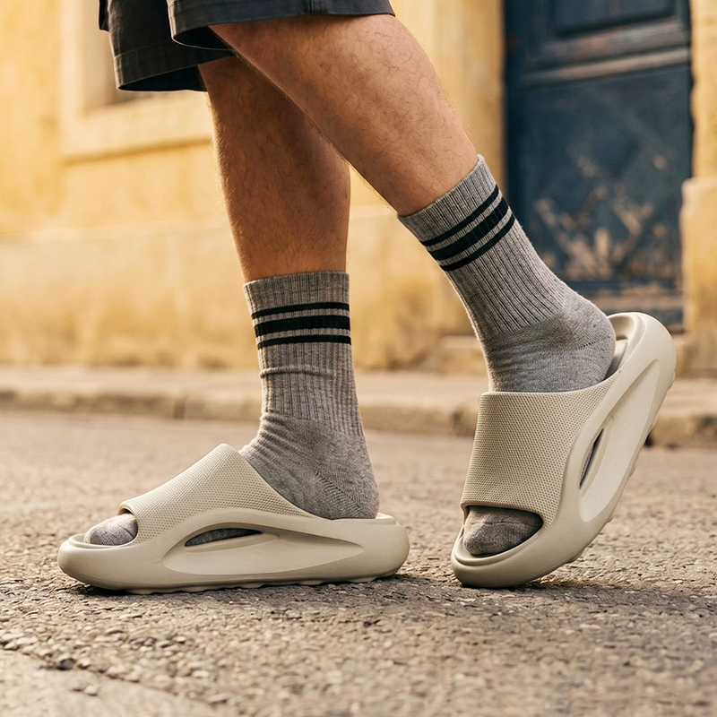 รองเท้าแตะผู้ชาย EVA Platform  - Luxury Lifestyle Men บทวิจารณ์และราคา