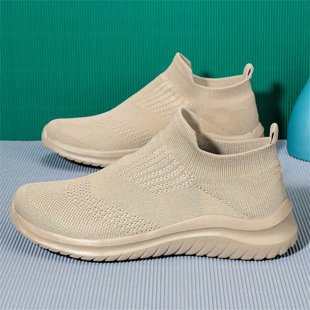 Beige Soft ใหม่รองเท้าเทนนิส M - Luxury Lifestyle Cost บทวิจารณ์และราคา