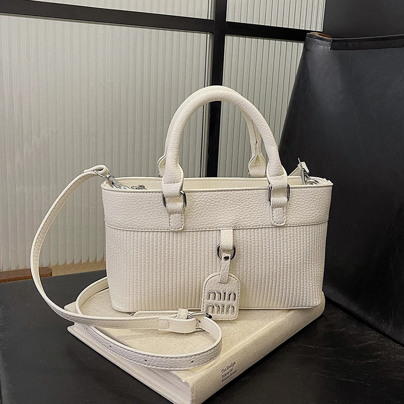 กระเป๋าถือหนังแฟชั่นสุดหรูสำหร - Luxury Lifestyle Handbags บทวิจารณ์และราคา